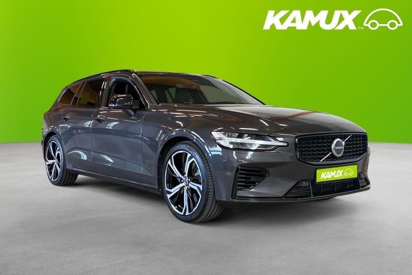 Bild 1 av Volvo V60 T8 II Recharge AWD 456hk Plus Dark H/K Drag