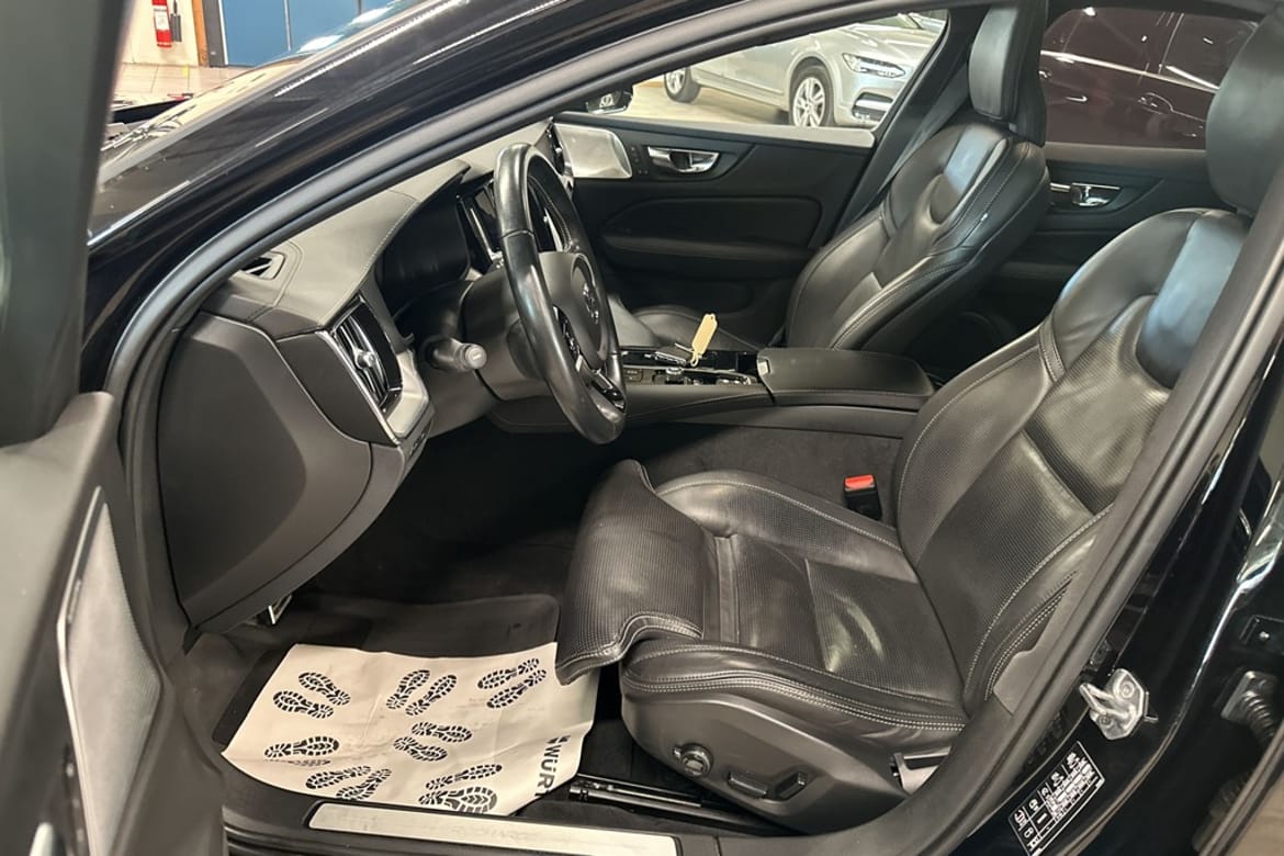 Volvo V60 2021 - miniatyr 8