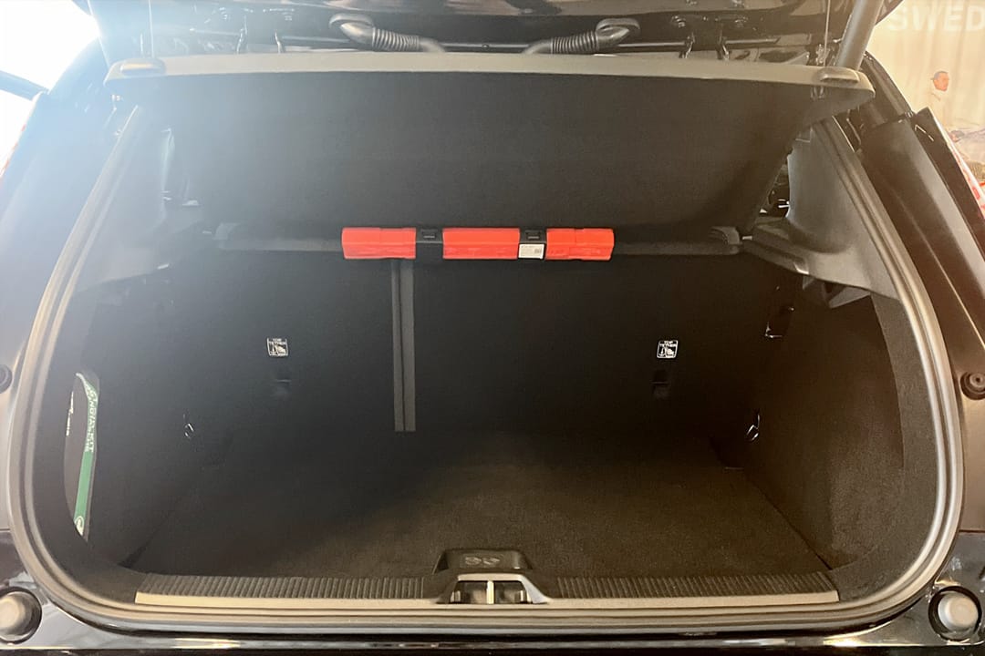 Volvo EX30 Cross Country Twin Motor Performance