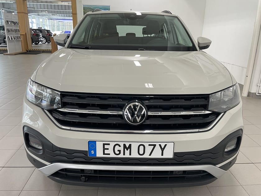 Bild 4 av Volkswagen T-Cross TSI 95Hk | MOTORVÄRMARE | ENDAST 2446 MIL |