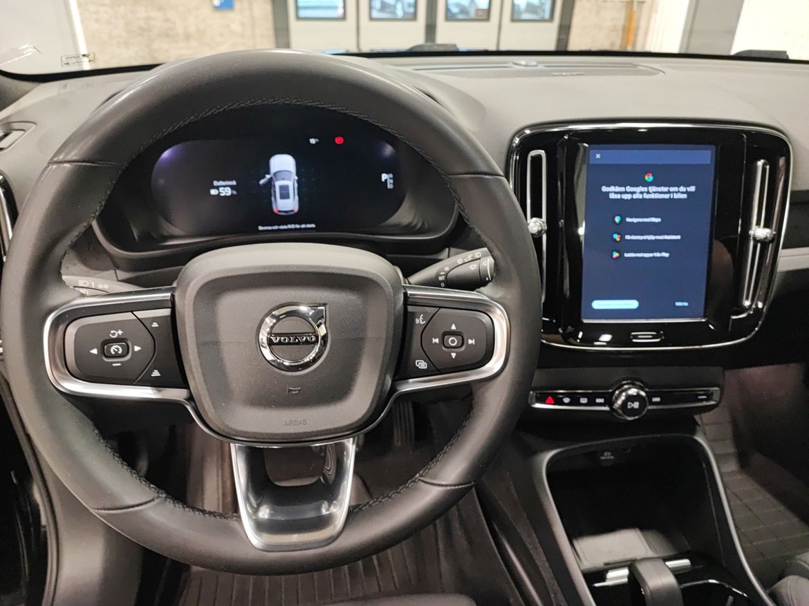 Volvo XC40 2023 - miniatyr 9