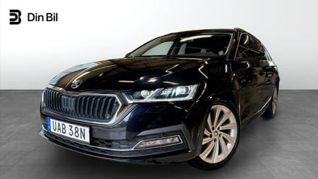 Škoda Octavia Kombi iV Style 204hk / Drag&Värmare / DCC