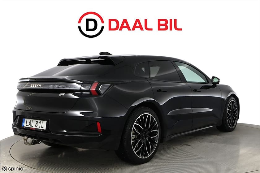 Bild 5 av Zeekr 001 100kWh AWD 544HK PRIVILEGE YAMAHA® PANO LUFTFJÄD 3DVIEW