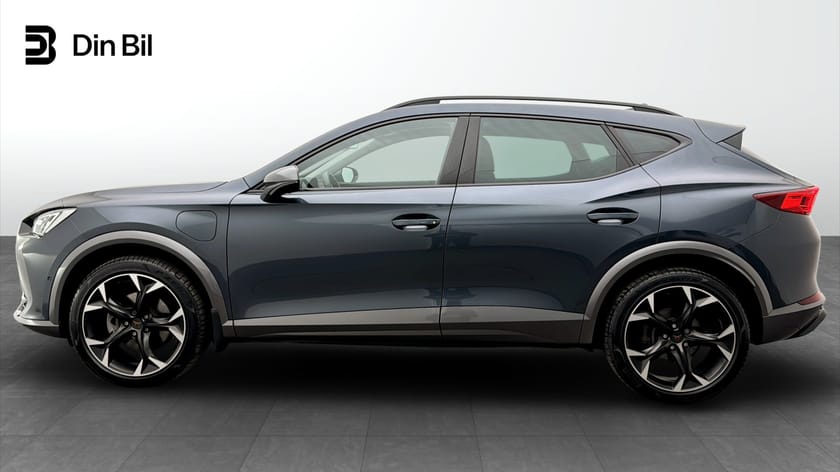 Bild 2 av CUPRA Formentor e-Hybrid 1.4 204 HK DSG6 / 19''