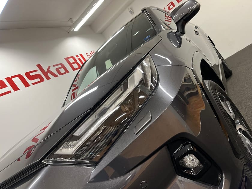 Bild 3 av Toyota RAV4 Plug-in Hybrid LADDHYBRID AWD E-AUT (dragkrok) 2.99% Ränta