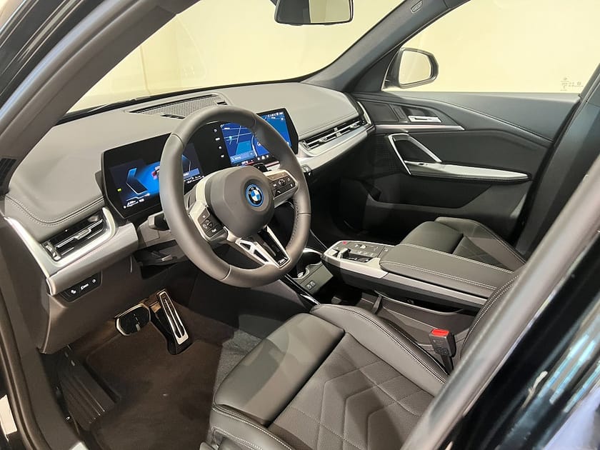 Bild 3 av BMW X1 xDrive25e xDrive 25e, Drag, Värmare, Adaptiv Farthållare, Navi