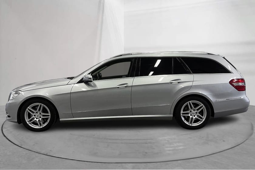 Bild 2 av Mercedes-Benz E 300 T BlueTEC HYBRID (231hk) Avantgarde