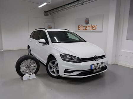 Volkswagen Golf Sportscombi 2.0 TDI 4M GT V-Däck ingår Drag-Kamera-Värmare-CarPlay-
