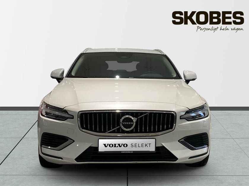 Bild 3 av Volvo V60 Recharge T6 II Core Bright