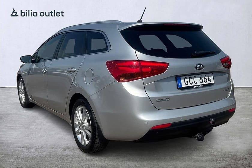 Bild 4 av Kia cee'd_sw SW 1.6 CRDi EX Comfort 128hk / Drag Sensorer Rattvärme