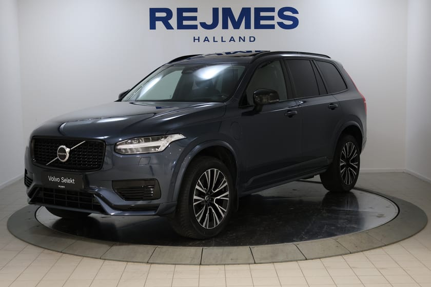 Bild 1 av Volvo XC90 7 Säten Recharge T8 Ultimate Dark | Ryggmassage | Aktiv Luftfjädring | 360 Kamera |