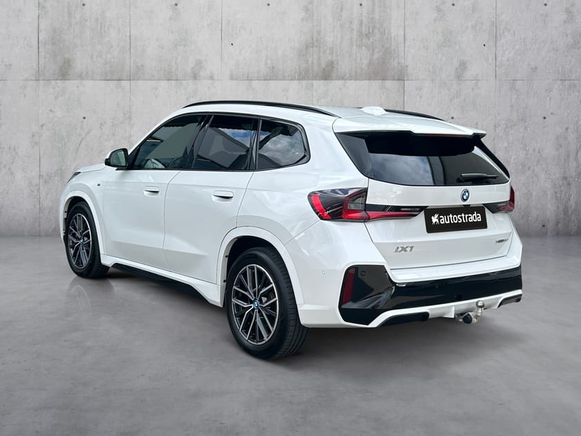 Bilde 3 av BMW iX1 xDrive30 Fully Charged|H.Feste|Head-up|H.Kardon|360