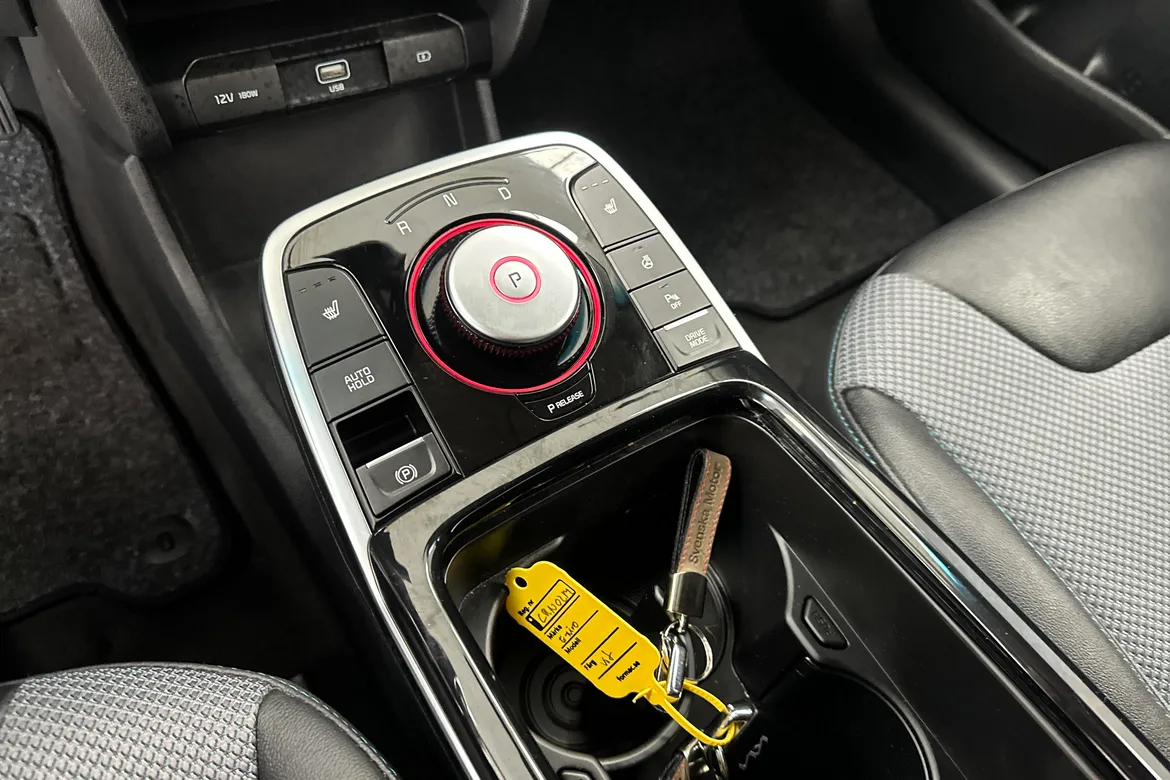 picture of a car