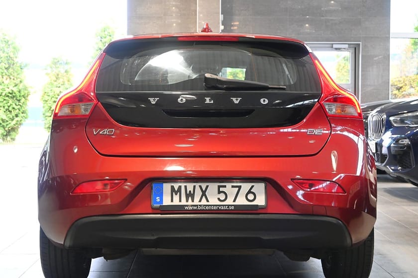 Bild 4 av Volvo V40 D2 Momentum Kamrem bytt Årsskatt 1103kr