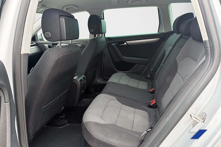 Bild 5 av Volkswagen Passat Variant 2.0TDI 4Motion Värmare Drag Kamera SoV-däck
