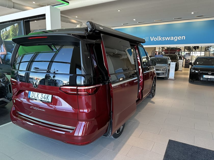 Bild 2 av Volkswagen California OCEAN HJULBAS: 3124 MM MOTOR: 2,0 L TDI