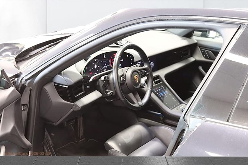 Bild 5 av Porsche Taycan 4 Cross Turismo DD Navi Kamera Sport-Chrono+ V-Pump