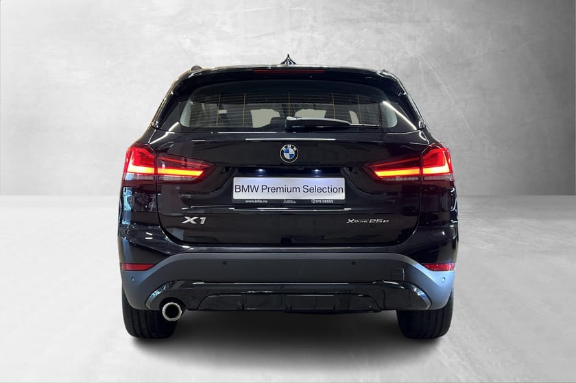 Bilde 3 av BMW X1 xDrive25e Sport Line,HUD,H-feste,El.bakluke