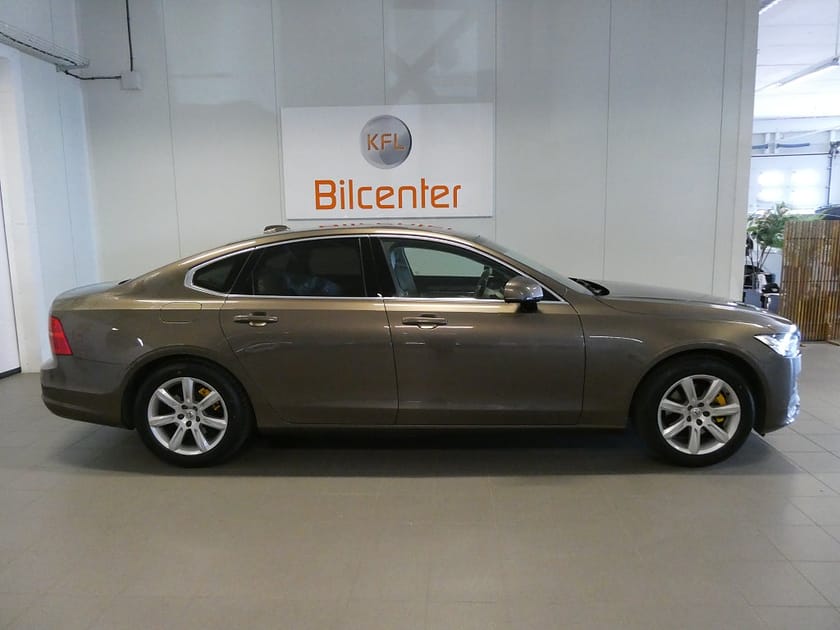 Bild 3 av Volvo S90 D4 *Kamremsbytt VOC-Värmare-Navi-Rattvärme-SoV