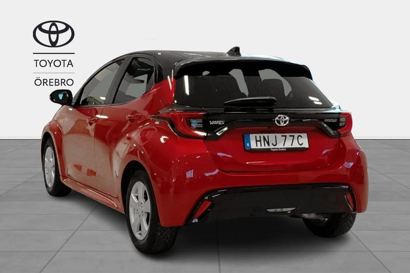 Bild 4 av Toyota Yaris Hybrid Style Bi-tone V-hjul