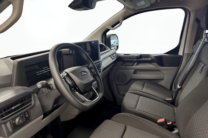 Bild 4 av Ford Transit Custom 320 Plug-in Hybrid Skåp Trend 320L LWB 2.5L PHEV 227hk CVT AT FWD Bensin
