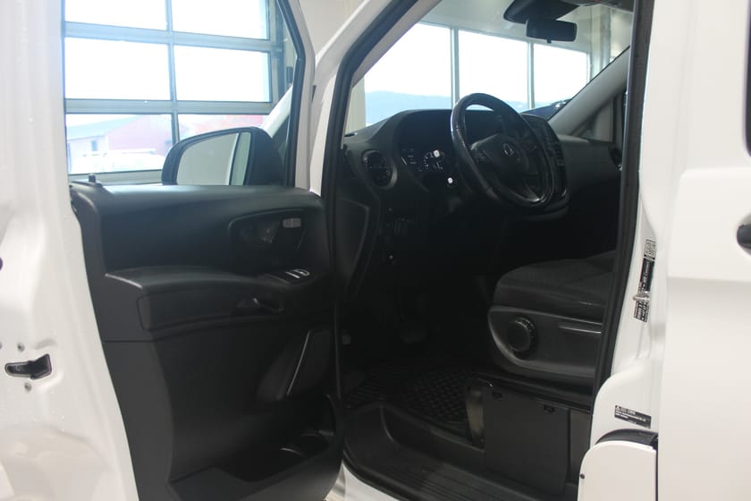 Bilde 5 av Mercedes-Benz Vito 114 CDI 4x4 3.2t V114 A3 4MATIC aut