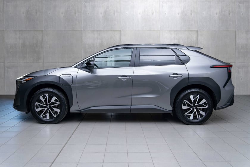 Bilde 3 av Toyota bZ4X AWD Active Tech