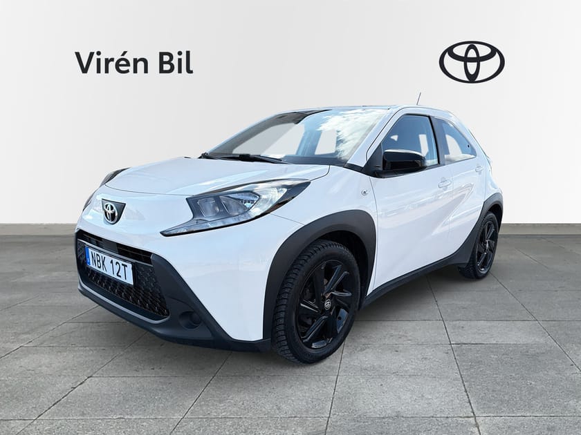 Bild 1 av Toyota Aygo X 1,0 Man Play (Vinterhjul)