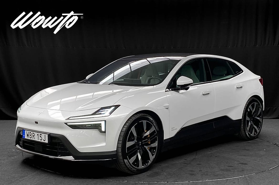 Polestar 4 2025