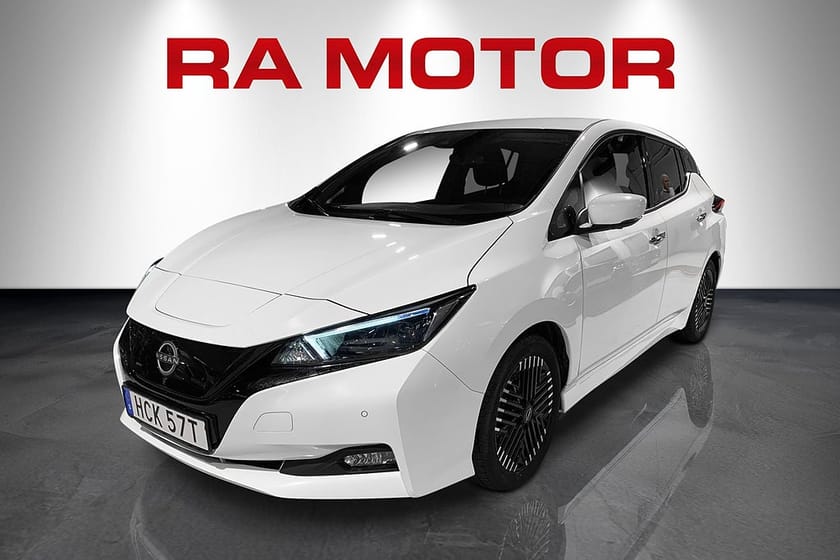 Bild 1 av Nissan Leaf N-Connecta 40kWh | Värmepump | 360° Kamera | Moms | Nav