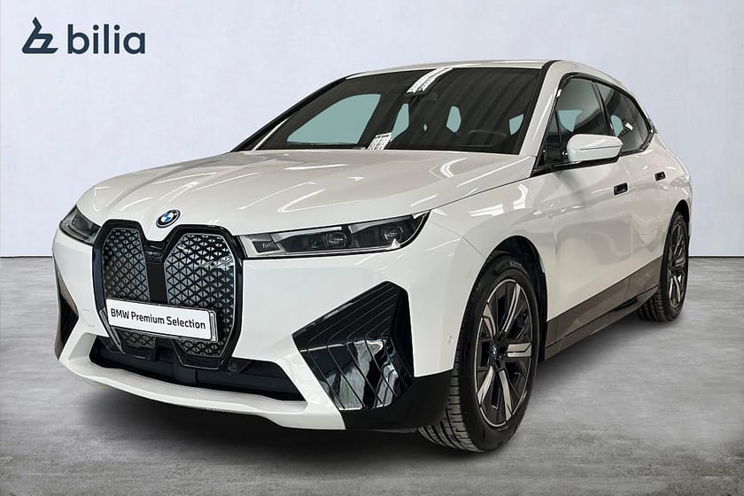 Bild 1 av BMW iX xDrive40 xDrive 40 Comfort Sportline | Drag | H&K | Aktiv farth.