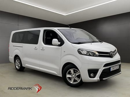 Toyota Proace Verso Extra Lång 1.5D PDC 9-Sits CARPLAY MOMS