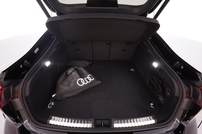 Bild 4 av Audi A5 Sedan e-hybrid quattro S-line (NU 719.000 kr)