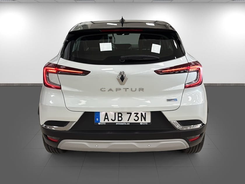 Bild 4 av Renault Captur E-TECH Plugin-Hybrid 160 160HK Intens