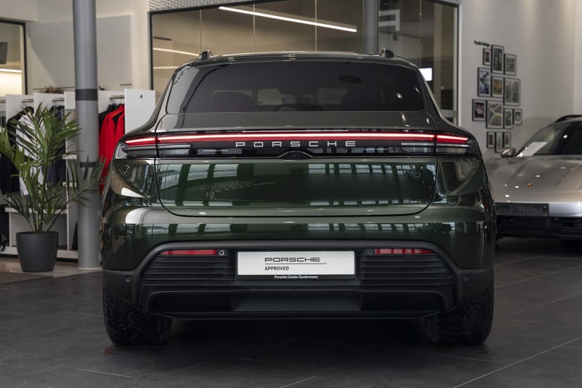 Bilde 5 av Porsche Macan 4S Electric Burmester®, Bak.aks.sty, LED-Matrix, 360-view, Pano