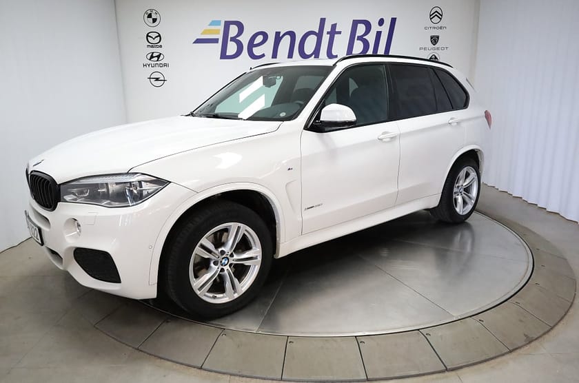 Bild 4 av BMW X5 xDrive35i | M Sport | Panorama | Soft close | HK