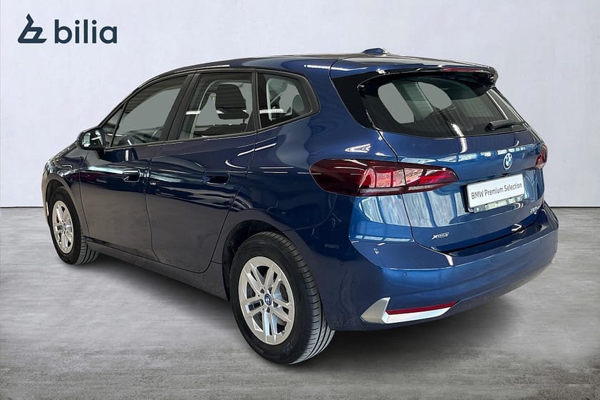 Bild 2 av BMW 225e xDrive Active Tourer | Backkamera | Rattvärme | Navigation | PDC