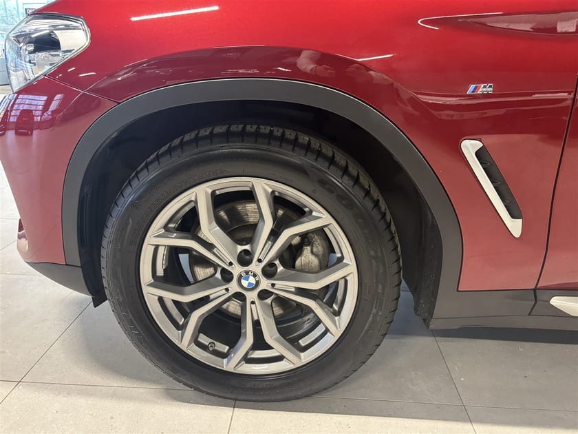 Bild 3 av BMW X4 xDrive30d xDrive 30d xLine Navigation Head-Up Dragkrok Automat Läder