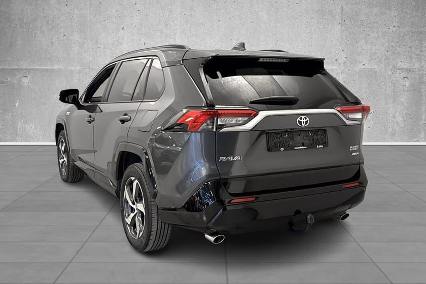 Bilde 3 av Toyota RAV4 Plug-in Hybrid Active Tech/alle servicer/WLTP 75 km/krok/