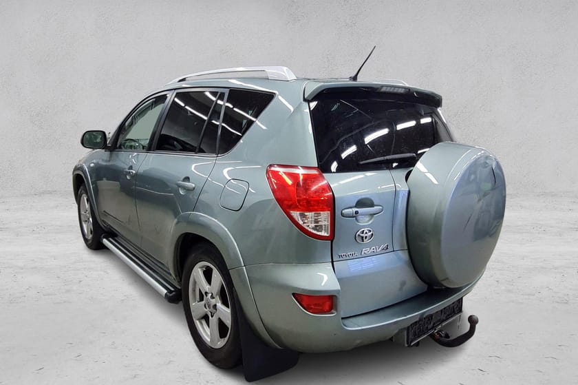 Bilde 3 av Toyota RAV4 2.2 D-CAT 4x4 Billigbil - EU ok til 06.03.2027