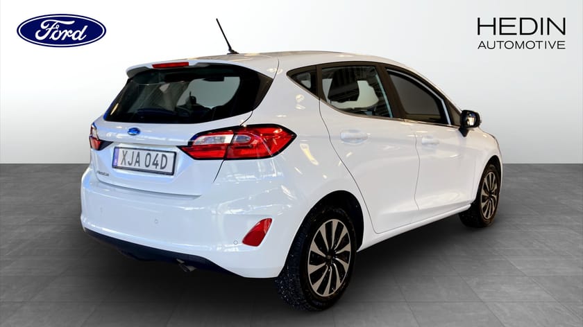 Bild 2 av Ford Fiesta TITANIUM 1.0 100Hk | Rattvärme