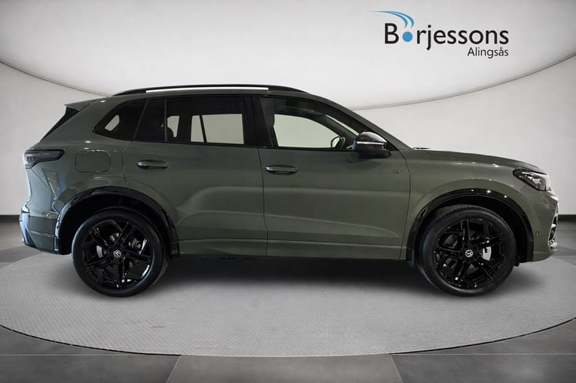 Bild 2 av Volkswagen Tiguan R-Line TDI 193hk 4MOTION *SNABB LEVERANS*