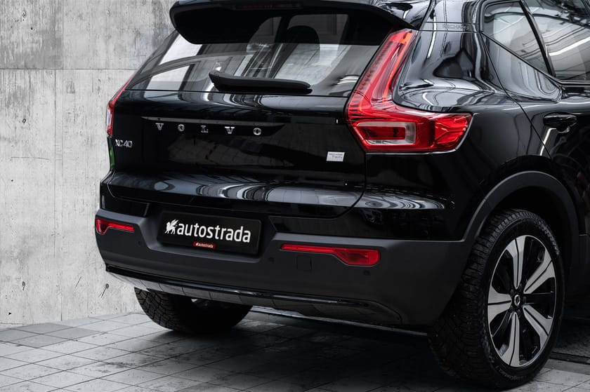 Bilde 5 av Volvo XC40 Recharge Twin motor Plus, 408 Hk, H.Feste, Metallic, Navi, Kamera, mm