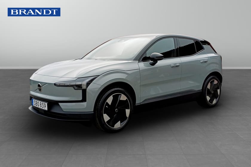 Bild 1 av Volvo EX30 Single Motor Extended Range Plus, Dragkrok, Mörkt tonade rutor 5 st, Värmepump, Rattvärme