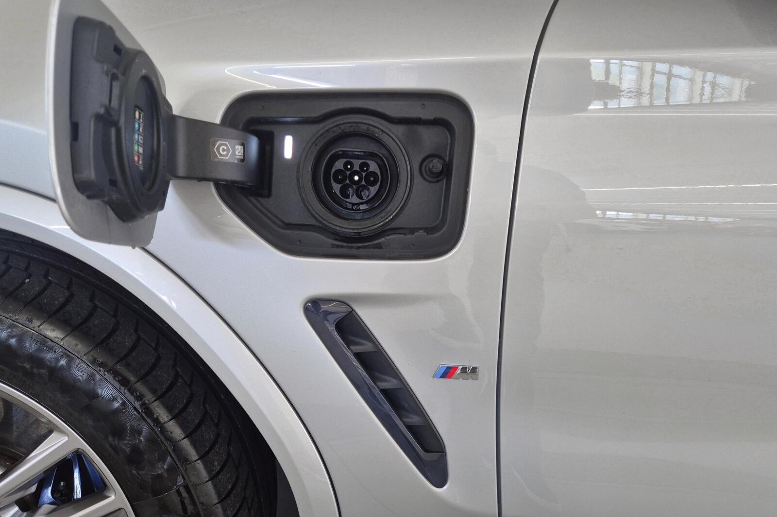 Thumnail bilde 2 av BMW X3 xDrive30e