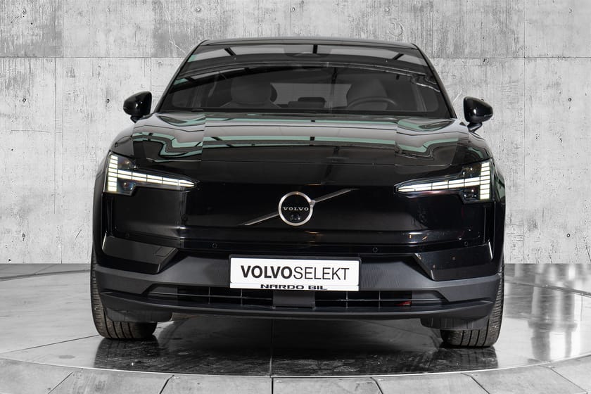 Bilde 2 av Volvo EX30 Twin Motor Performance Ultra. Hengerfeste/Harman Kardon/360 kam/Aktive LED