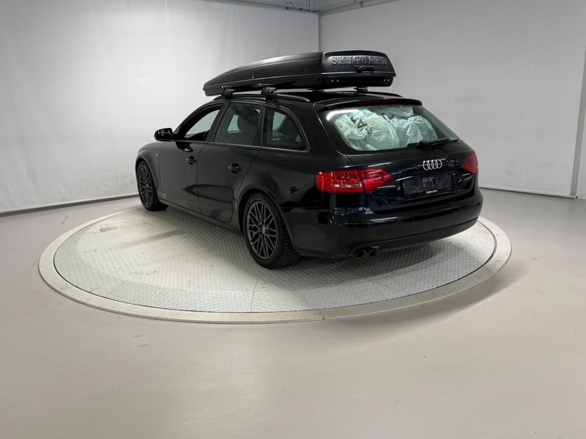 Bilde 4 av Audi A4 Avant 2,0 143hk Quattro S-Line Outlet! Cruise/Delskinn