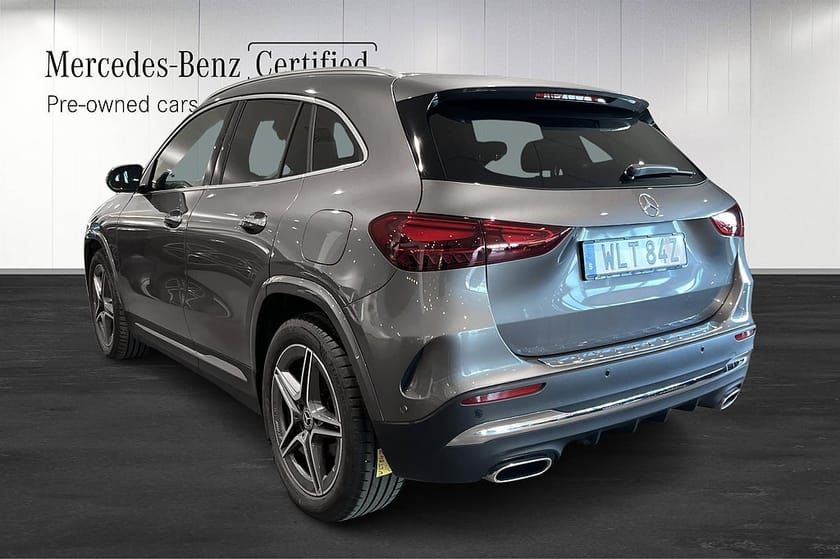 Bild 4 av Mercedes-Benz GLA 200 AMG Line Premium PANO//360-KAMERA//KEYLESS