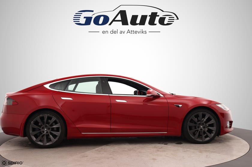 Bild 4 av Tesla Model S 75D Panorama Luftfjädring Backkamera 1-brukare