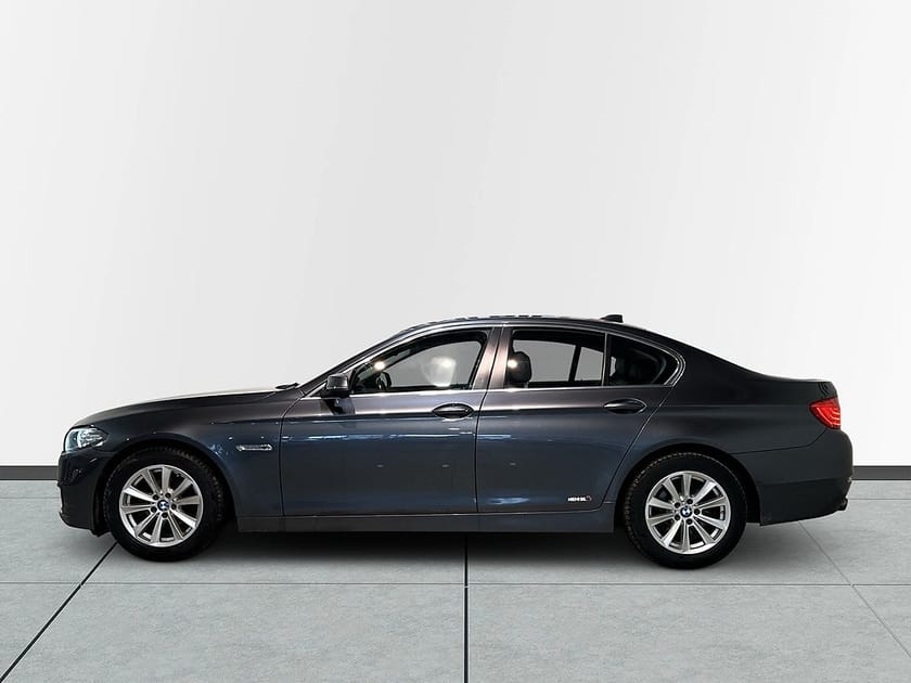Bild 4 av BMW 520d xDrive Sedan Drag Mvärm GPS Skinn Rattvärme S/V-hjul